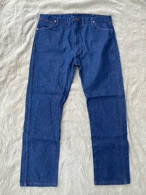 Wrangler | 44x34 Dark Wash Straight Boot Cut Western Cowboy Jeans